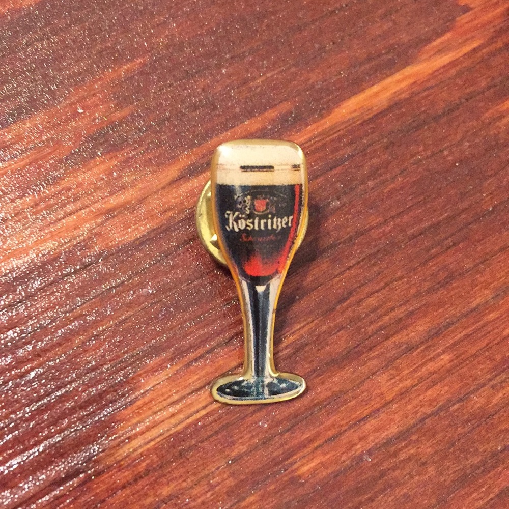 Kostriker German beer pin